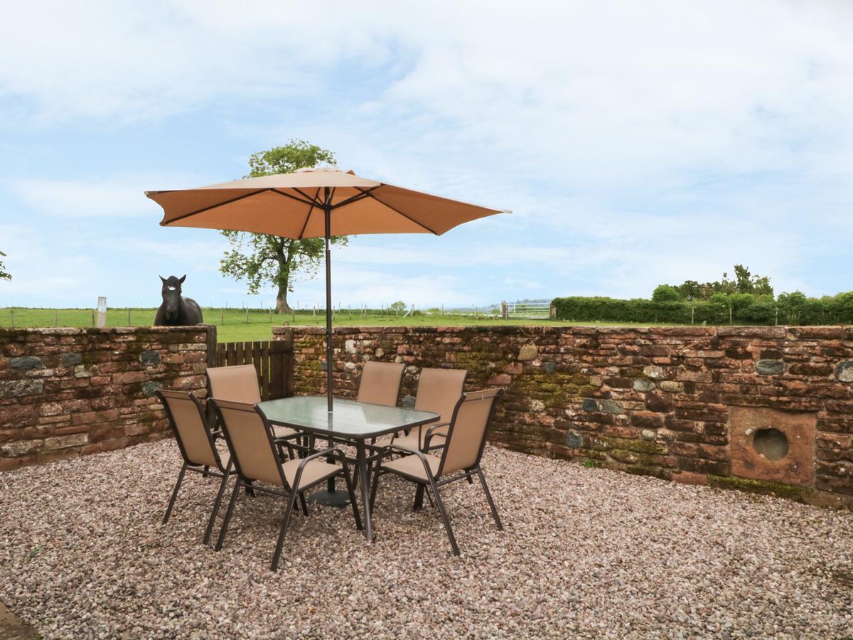 Woodhead Farm Cottage Пенрит Екстериор снимка