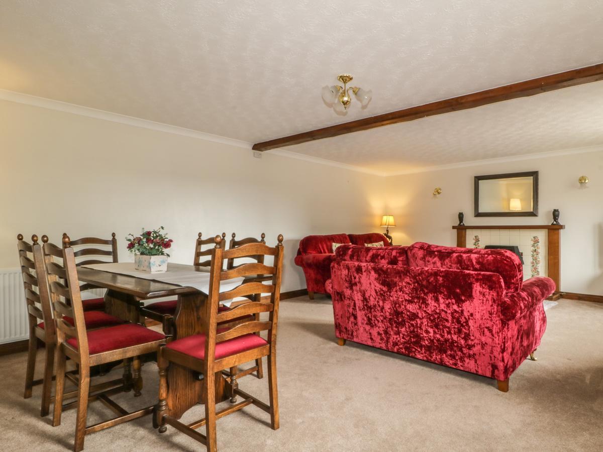 Woodhead Farm Cottage Пенрит Екстериор снимка